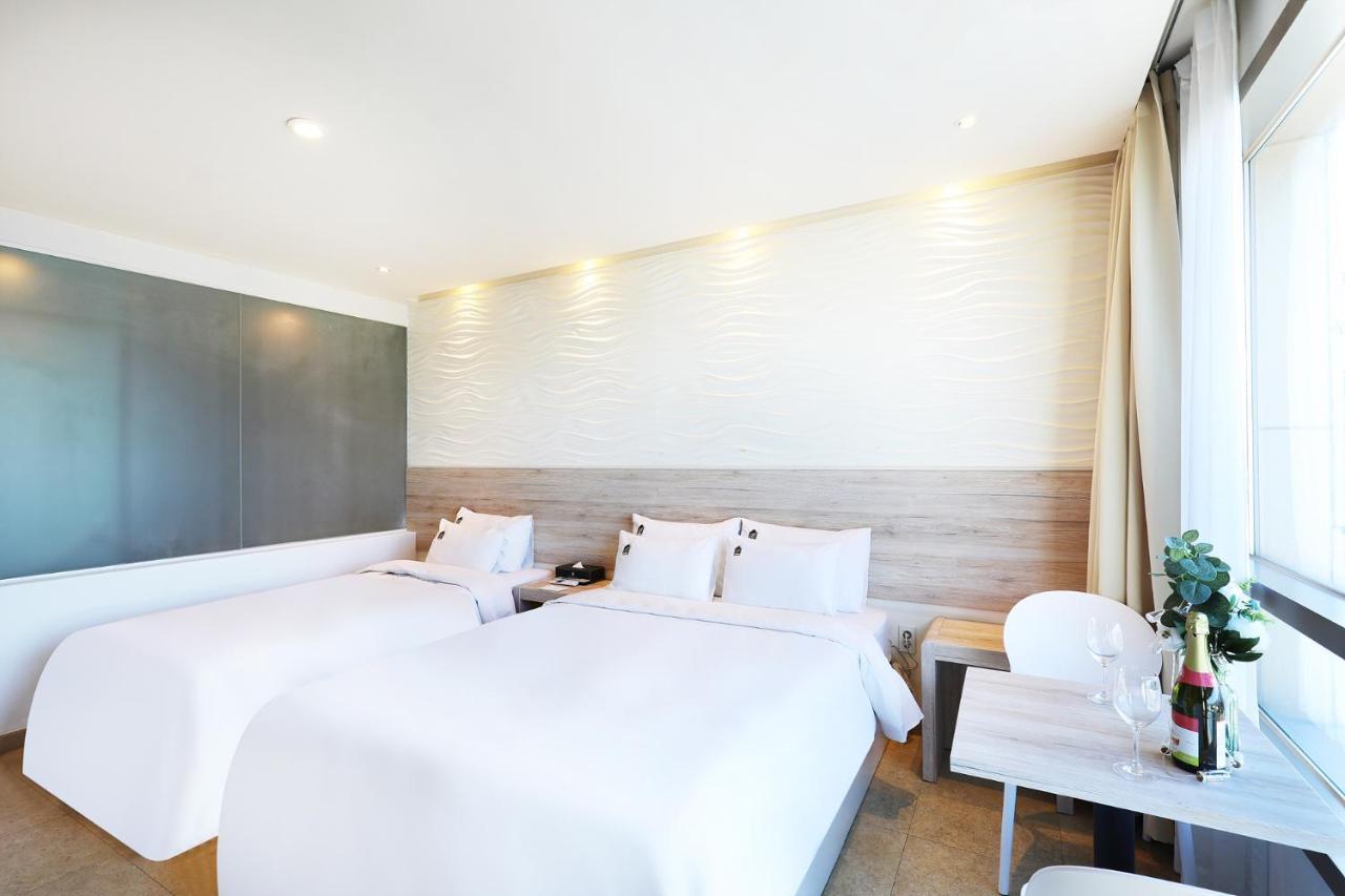 Hotel The Sea Star อินชอน ภายนอก รูปภาพ