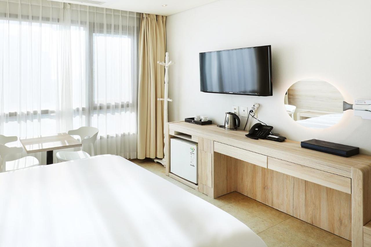 Hotel The Sea Star อินชอน ภายนอก รูปภาพ